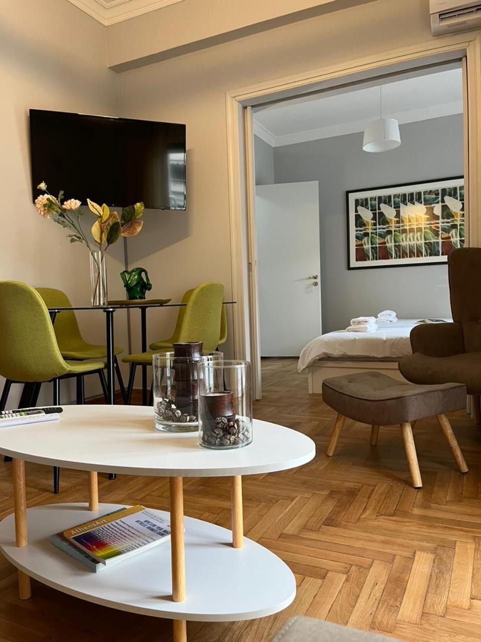 Acropolis Luxury Apartments Parthenon View เอเธนส์ ภายนอก รูปภาพ